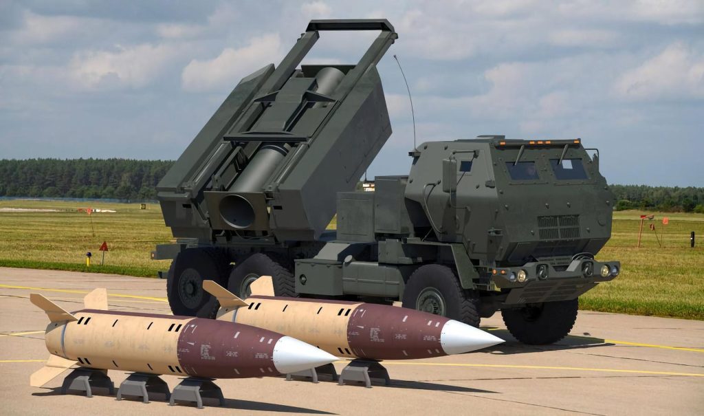 Залужний вперше демонструє застосування ракет великої дальності “ATACMS” проти окупаційних військ. ВІДЕО.