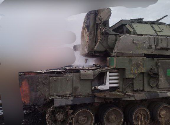 Прикордонники знищили російський зенітно-ракетний комплекс ТОР М2 та три одиниці техніки противника. ВІДЕО